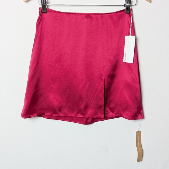 NWT REFORMATION Robbie 100% Silk Skirt Rhubarb Pink Slit 0 - Picture 9 of 12